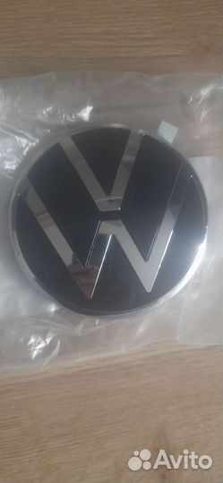 Эмблема VW