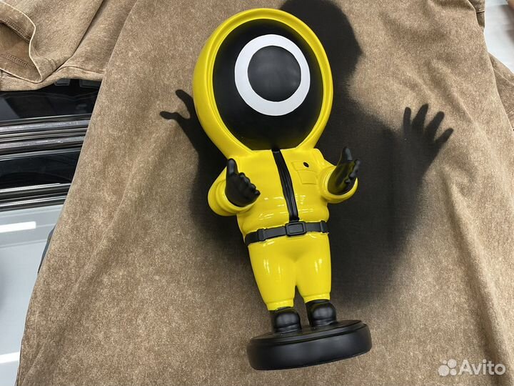 Статуэтка Squid Game