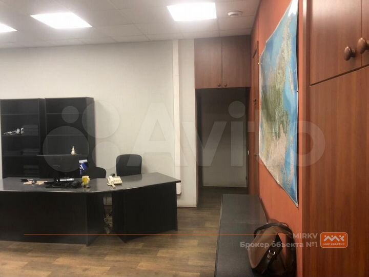 Офис с мебелью, 65м2