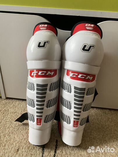 Щитки хоккейные детские CCM