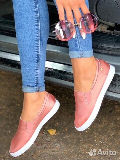 Обувь женская новая