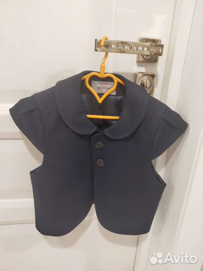 Жилетка на девочку школьный