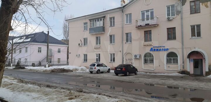 3-к. квартира, 31 м², 1/3 эт.