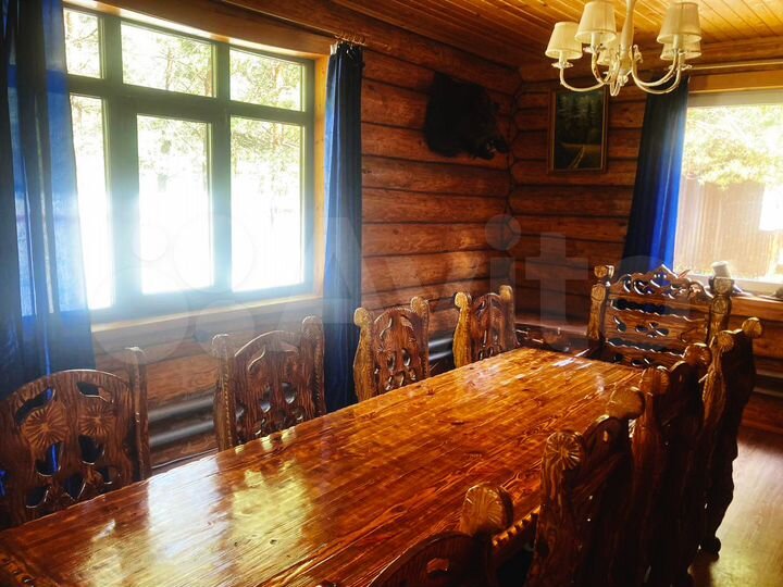 Дом 246 м² на участке 50 сот.