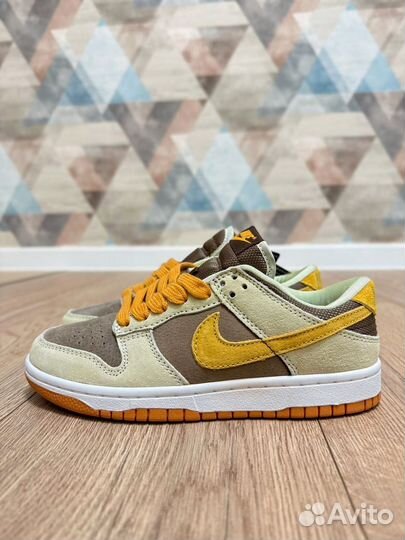 Кроссовки nike 36