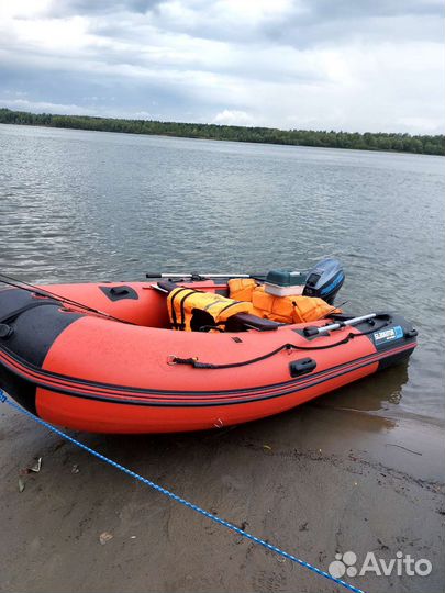 Лодка гладиатор Е380 и мотор 9.9