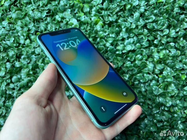 iPhone 11, 64 ГБ