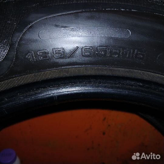 Sava Eskimo Stud 185/65 R15