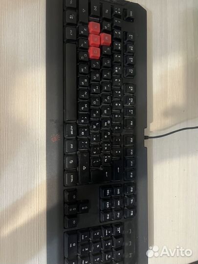 Игровая клавиатура bloody q 100