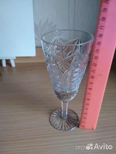 Бокалы, рюмки