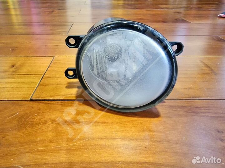 Противотуманная фара Valeo 89210656