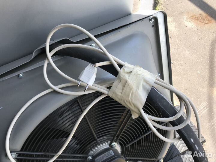 Водяной тепловентилятор Zilon