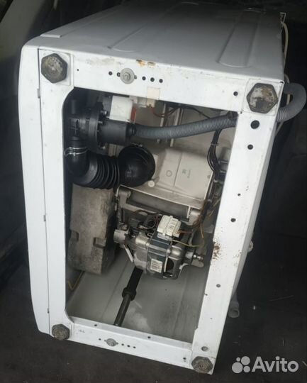 Стиральная машинка бу Ariston aqsl 85