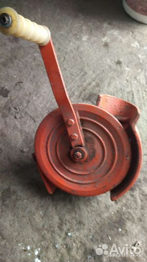 Кукурузолущилка