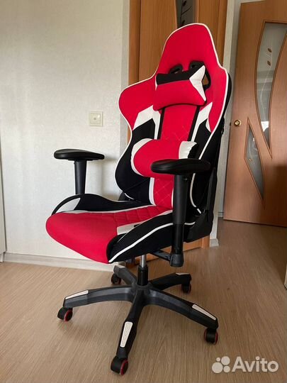 Кресло игровое компьютерное