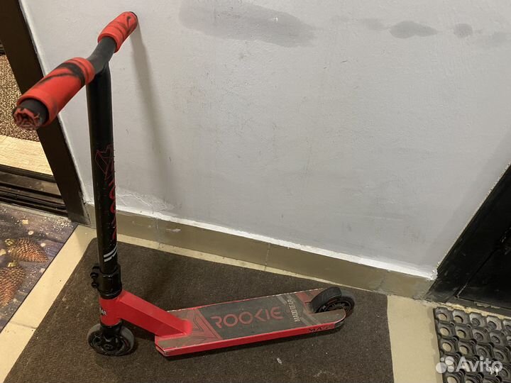 Трюковой самокат Madd Gear Rookie