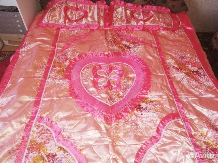 Покрывало на 2 х спальную кровать новое