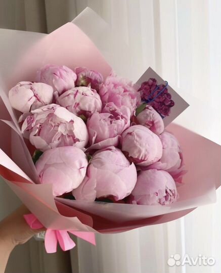 Букет пионов