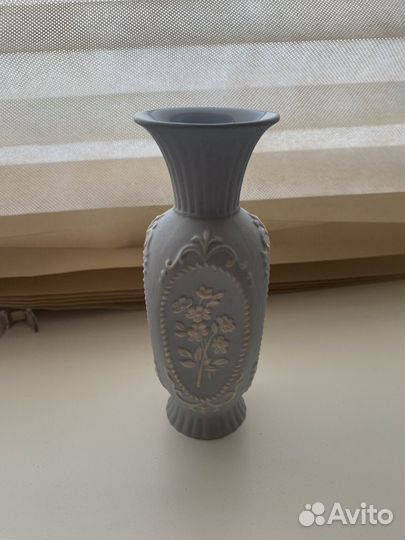 Ваза, фарфор, голубая