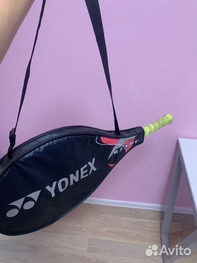 Теннисная ракетка yonex