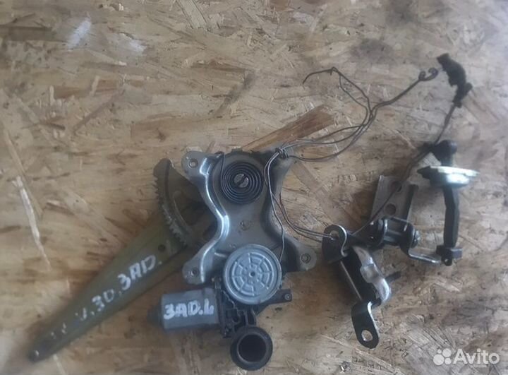 Петля двери задняя левая Toyota Camry ACV30 1azfe