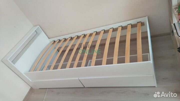 Кровать односпальная с ящиками