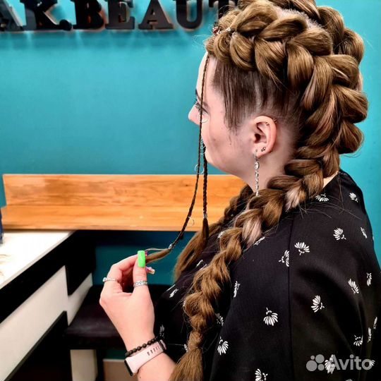 Косы с канекалоном