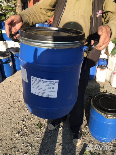 Бочка 40л бу пластиковая пищевая.Посуда под вино