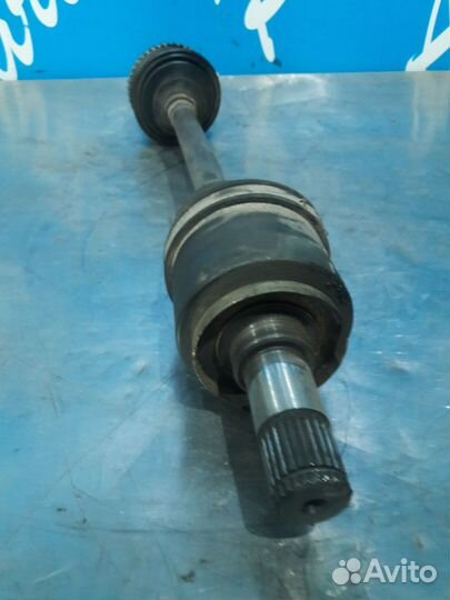 Лада Гранта привод левый