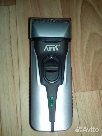 Электробритва аккумуляторная Германия