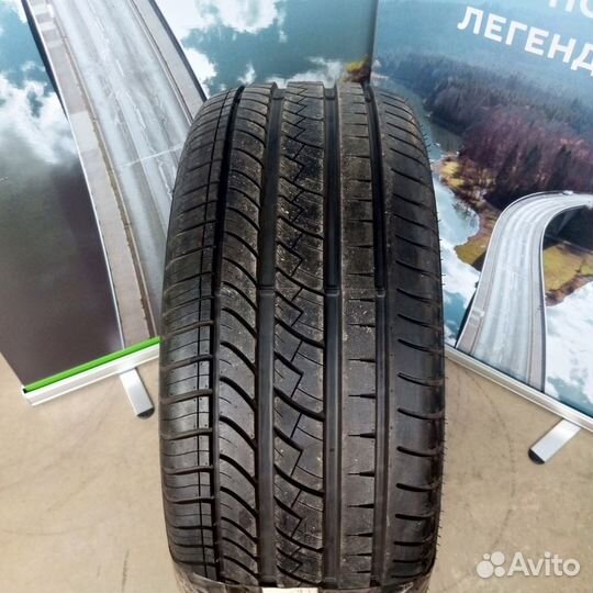 Cooper Zeon 4XS Sport 215/65 R17 V