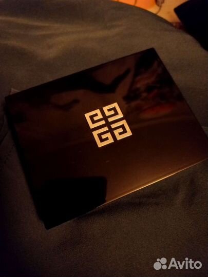 Тени для век Givenchy