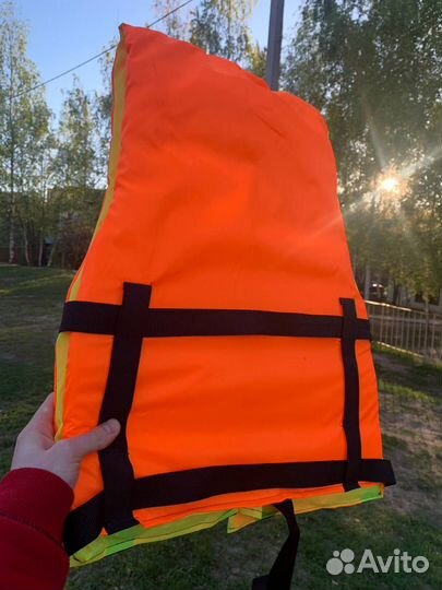 Спасательный жилет FloatGuard Elite 900