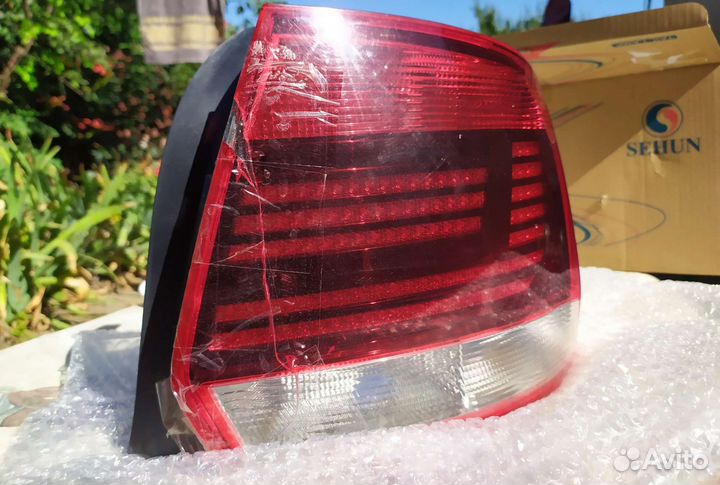 Фонарь задний правый Фольксваген Поло 2015-2020 г