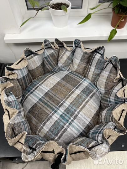 Лежанка для собак