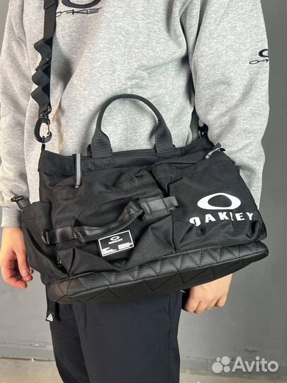 Мессенжер oakley