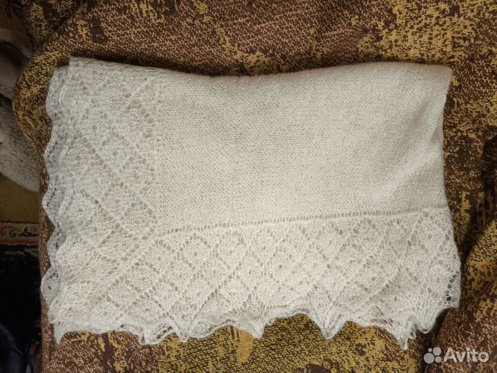 Шаль пуховая козья