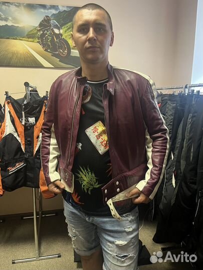Мотокуртка кожаная