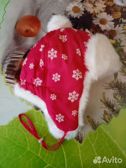 Шапка для девочки 4 шт. новые