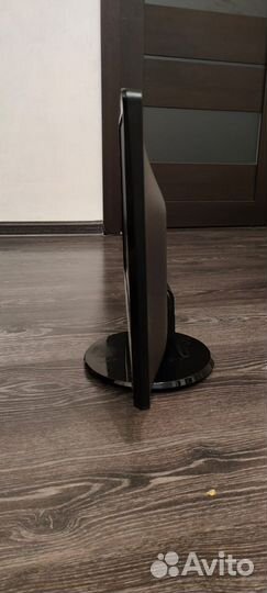 Монитор philips 226v4l