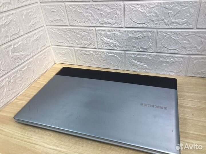 Samsung ноутбук для учебы