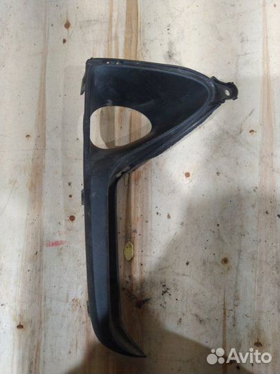 Накладка бампера передняя правая Lexus Rx 4 4 AL20