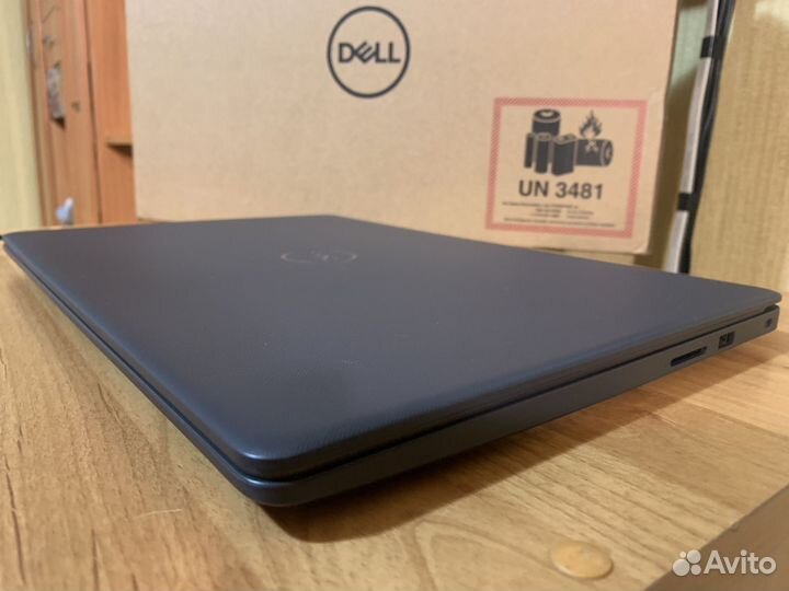 Ноутбук Dell Vostro 3500-5667 новый