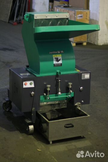 Дробилка для пластмасс ERC-400 (7,5 кВт)