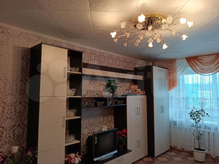 4-к. квартира, 50 м², 4/4 эт.