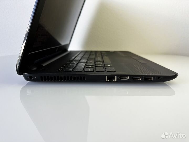 Игровой ноутбук HP 4х ядерный/2видеокарты/8gb/SSD