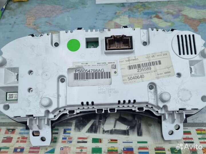 Приборная панель (спидометр)