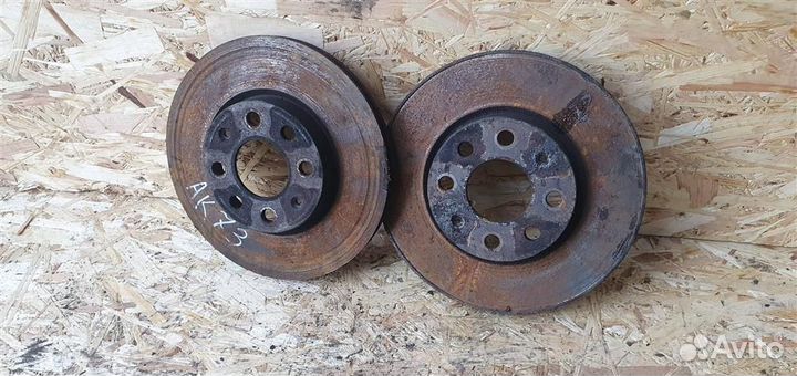 Диск тормозной передний вентилируемый Opel Corsa