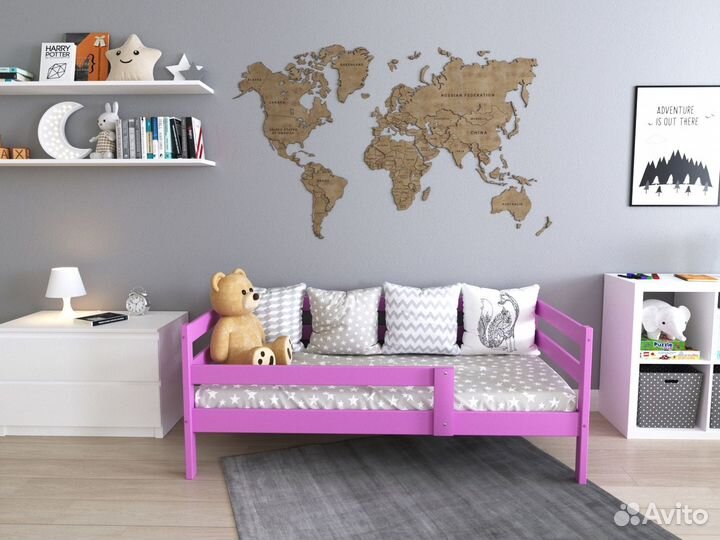 Детская кровать с бортиком