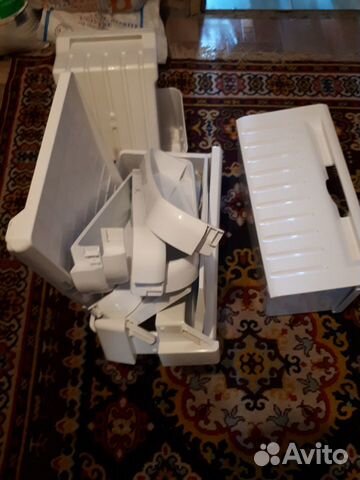 Балконы, крышки, ящики, ручки, полки